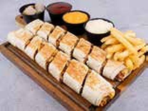 Chicken shawarma meal